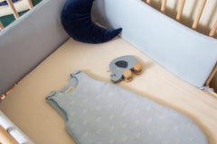 Protector de cuna Celeste Liso en algodón orgánico