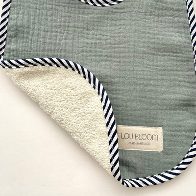 Bavoir vert eucalyptus en mousseline de coton bio