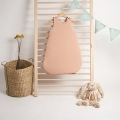 Gigoteuse rose pâle en mousseline de coton bio