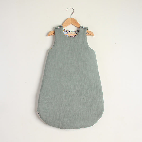Gigoteuse vert eucalyptus en mousseline de coton bio